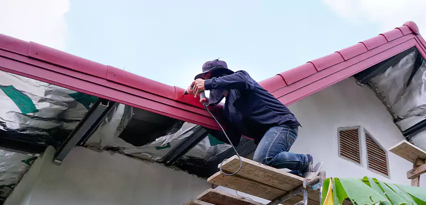 Professional Gutter Installation Services in Puyallup, WA