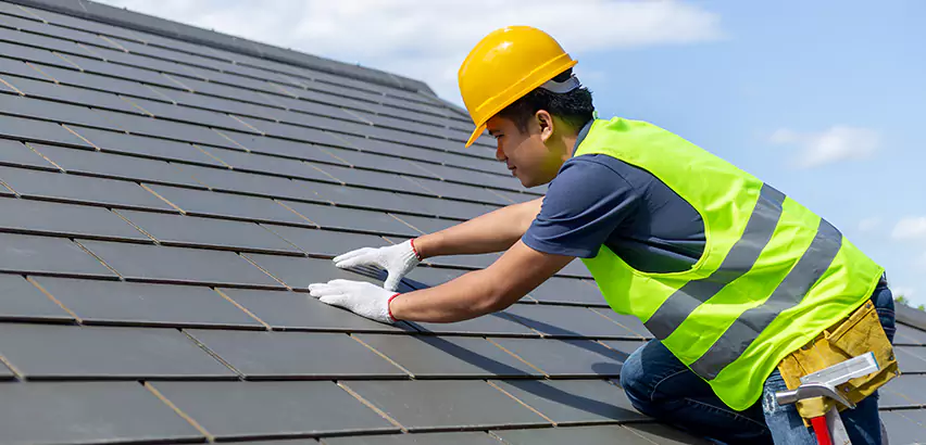 Professional Hail Damage Roof Repair Services in Puyallup, WA