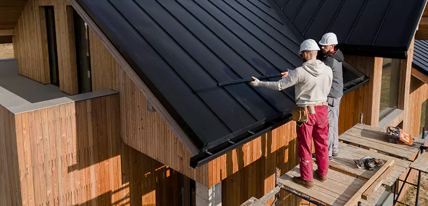 Professional Soffit Repair Services in Puyallup, WA