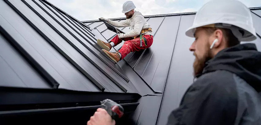 Professional Steel Roof Installation Services in Puyallup, WA