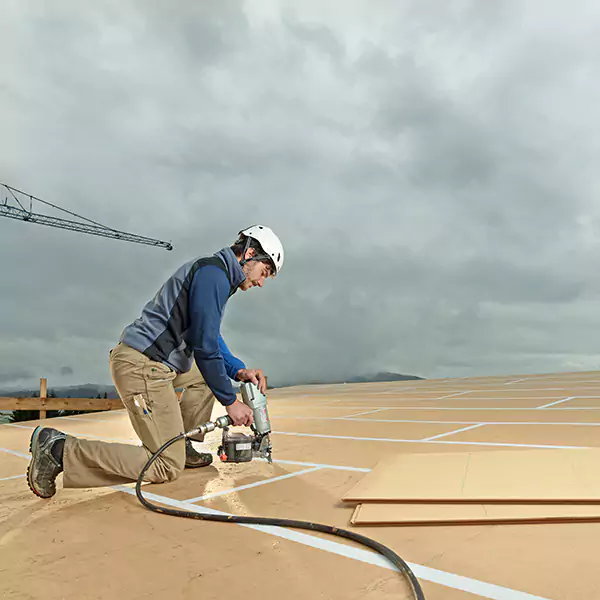 Why Puyallup Business Owners Choose Puyallup Roofing Services for Roof Replacement?